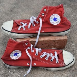 Red hightop converse